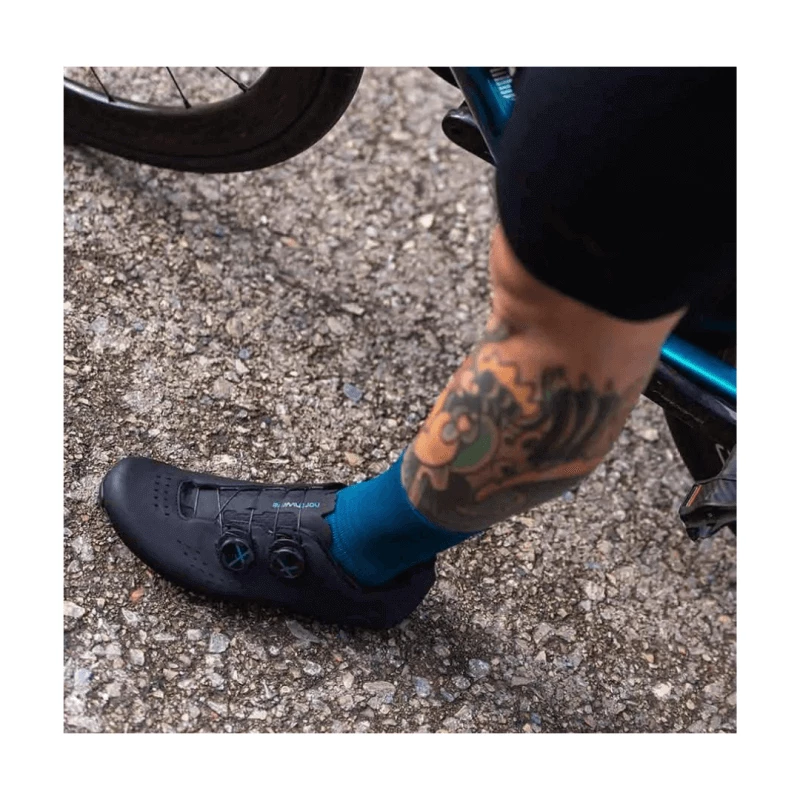 Zapatillas Northwave Revolution 3 Negro Iridescent - Image 4